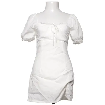 Robe (Blanc) de Princess Polly Coton, Polyester