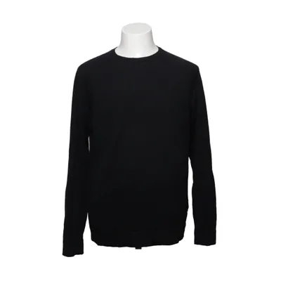 Sweater (Black) from Curated Merino wool