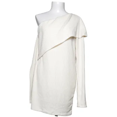 Robe (Beige) de PrettyLittleThing Élasthane, Polyester
