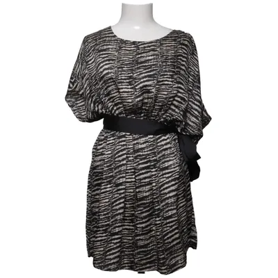 Jurk (Zwart, Wit) van Mina UK Polyester