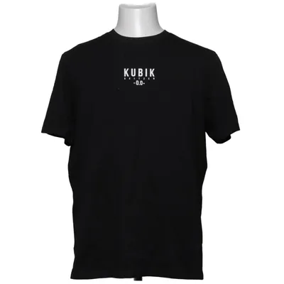 T-shirt (Zwart) van Kubik Katoen