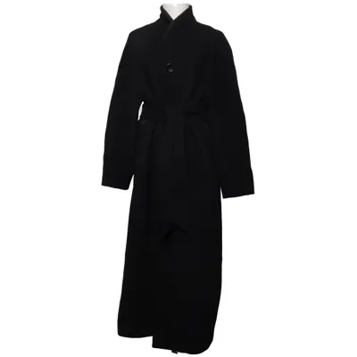 Manteau (Noir) de Dagmar Acrylique, Polyamide, Polyester recyclé