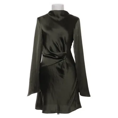 Omlottklänning (Grön) från Claire Rose x NA-KD Polyester