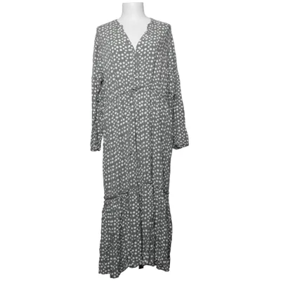 Maxi jurk (Grijs, Wit) van Ulla Popken Viscose