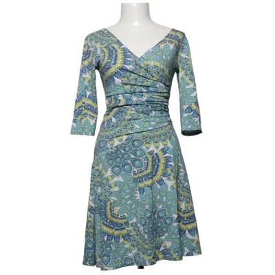 Wikkeljurk (Blauw, Geel, Wit) van Klaes & Myra's Elastaan, Viscose