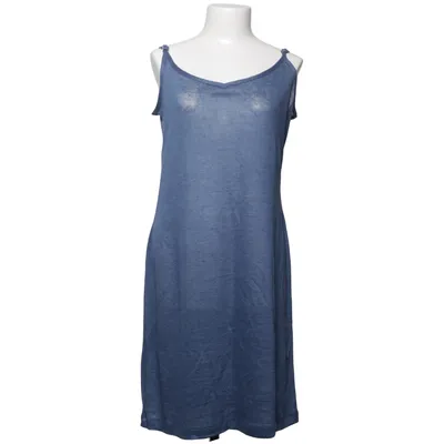 Klänning (Blå) från Consequent Linne