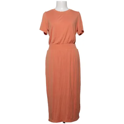 Robe (Orange) de Mondetta