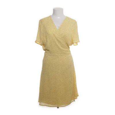 Omlottklänning (Gul, Svart) från MSCH Copenhagen Viskos, Återvunnen polyester