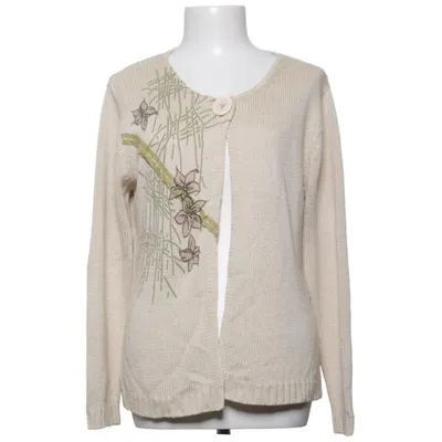 Cardigan (Beige) from Signature Experience Acrylic