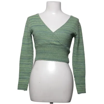 Wrap top (Green) from Subdued