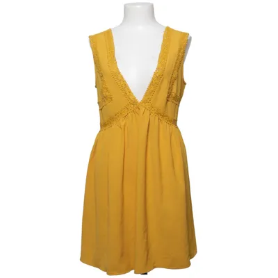 Robe (Jaune) de Boohoo Polyester