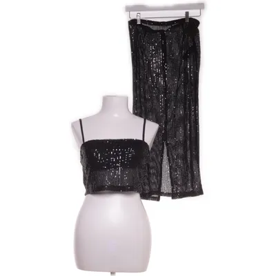 Set (Svart) från Josefine HJ x NA-KD Polyester