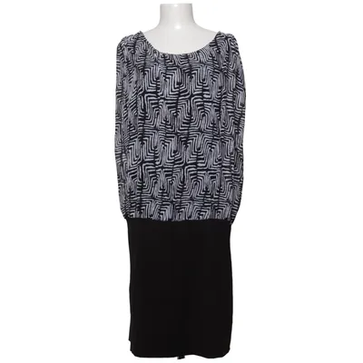 Dress (Black, White, Brown) from TrulyMine Elastane, Polyester, Viscose