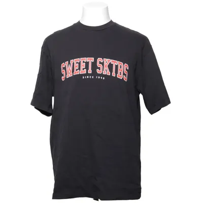 T-shirt (Svart) från Sweet Sktbs Bomull