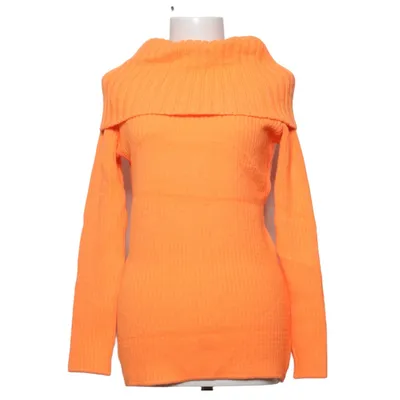 Turtleneck (Orange) from Audi Acrylic