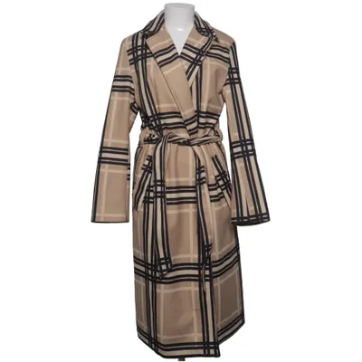 Coat (Beige, Black) from Uplander