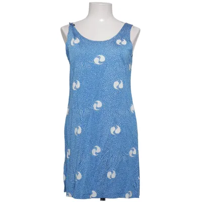 Klänning (Blå, Vit) från Mah-Jong Bomull, Viskos