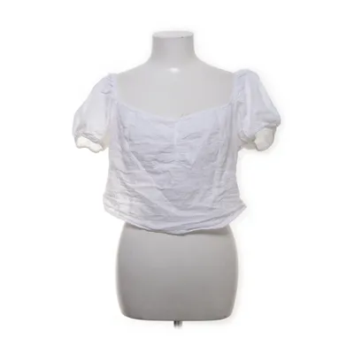 Crop top (Wit) van Nelly Katoen