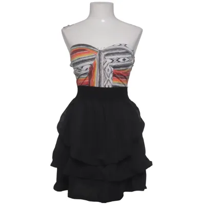 Robe (Noir, Blanc, Multicolore) de Reverse Polyester, Viscose