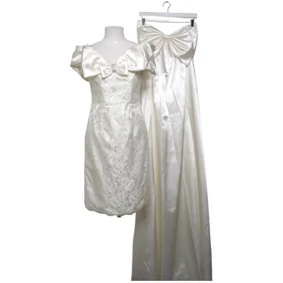 Trouwjurk (Beige) van John Charles