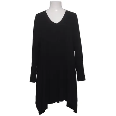 Top (Black) from Qneel