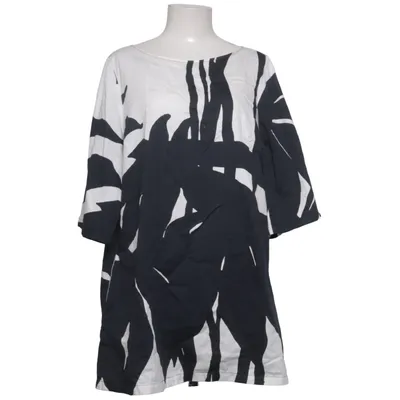 Dress (Black, White) from Marimekko