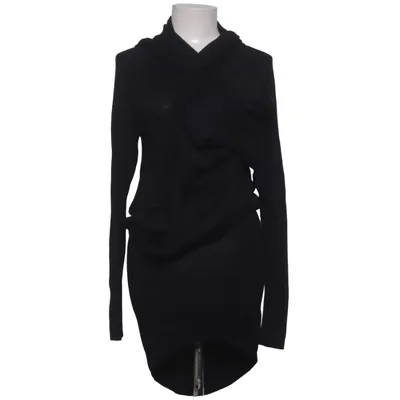 Robe à capuche (Noir) de Size 8 Needle Viscose