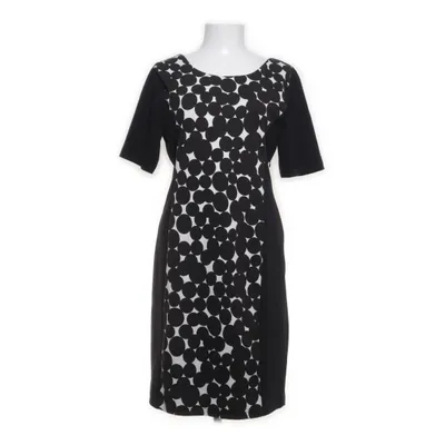 Klänning (Svart, Vit) från Kaffe Elastan, Polyester