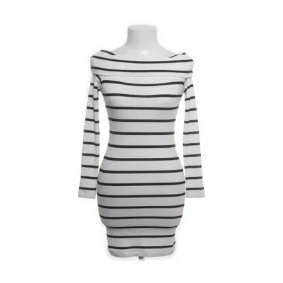Jurk (Zwart, Wit) van Nelly Elastaan, Polyester, Viscose