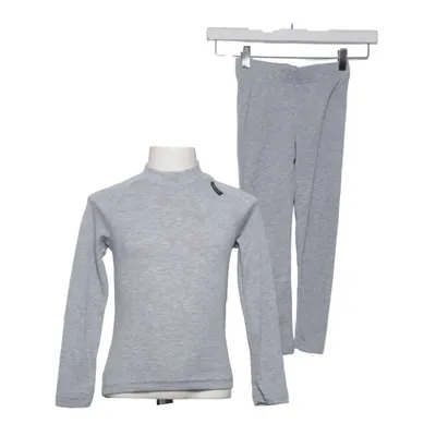 Base layer (Gray) from Wedze