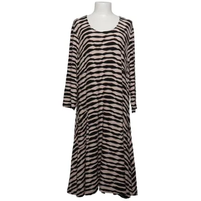 Robe (Noir, Beige) de Pont Neuf
