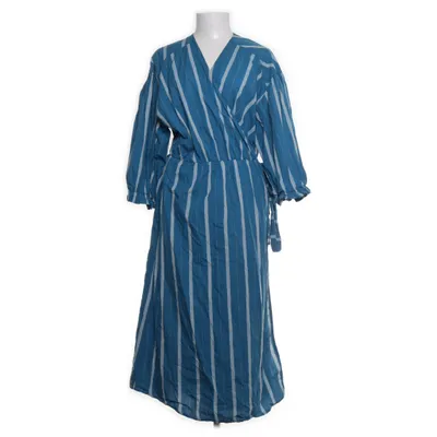 Slå-om-kjole (Blå, Hvid) fra Noa Noa Bomuld, Polyester, Viscose