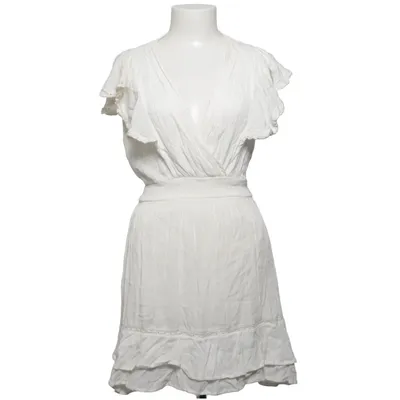 Robe (Blanc) de Stradivarius