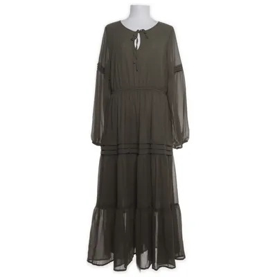 Dress (Green) from Rusttydustty Polyester