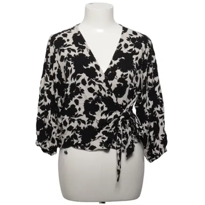 Wickelbluse (Schwarz, Weiß) von Pernilla Wahlgren Design Viskose