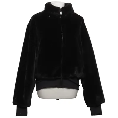 Veste en fourrure (Noir) de Alo