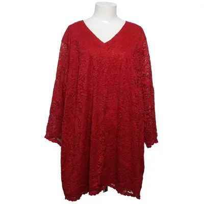 Top (Red) from Cellbes Elastane, Polyamide, Polyester