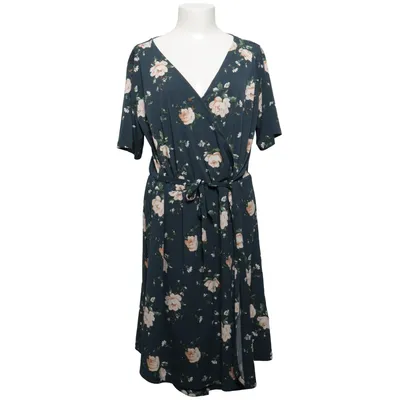 Omlottklänning (Lilja/ W Dress) från Angelology by Lager 157 Elastan, Polyester