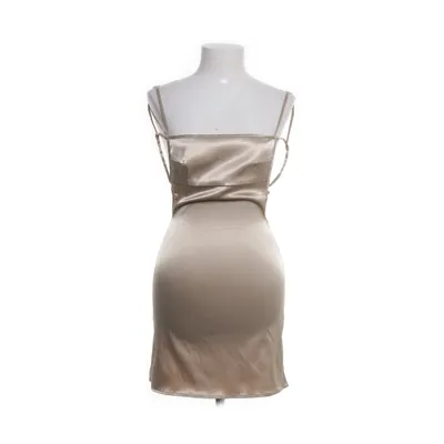 Jurk (Beige) van Fashion Nova