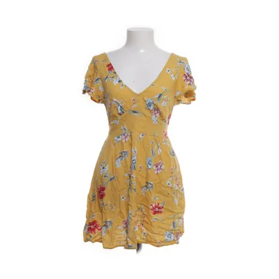 Klänning (Gul, Flerfärgad) från Xhilaration Polyester