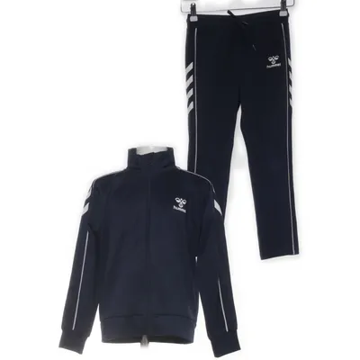 Mjukisset (Blå) från Hummel Polyester