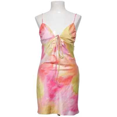 Klänning (Rosa, Grön, Vit) från Dynamite Polyester