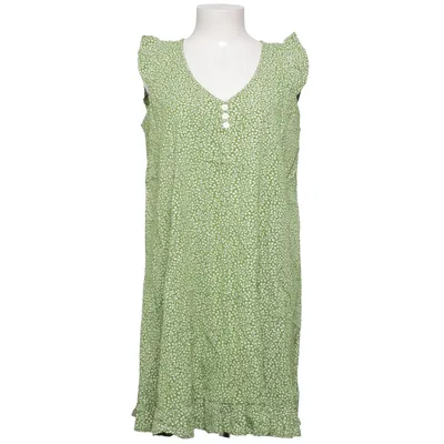 jb fashion dress Photos by J.B Fashion (@_jbfashion)  October 8, 2025