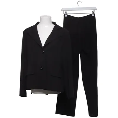 Kostym (Svart) från Menonove Viskos