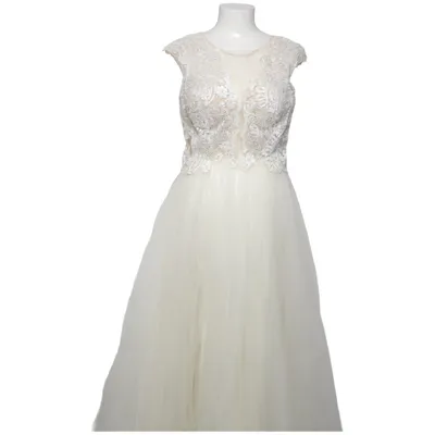 Trouwjurk (M-896) van F&P Polyester