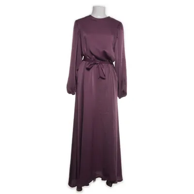 Långklänning (Lila) från Beyza