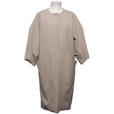 Mantel (Beige) von The Wardrobe