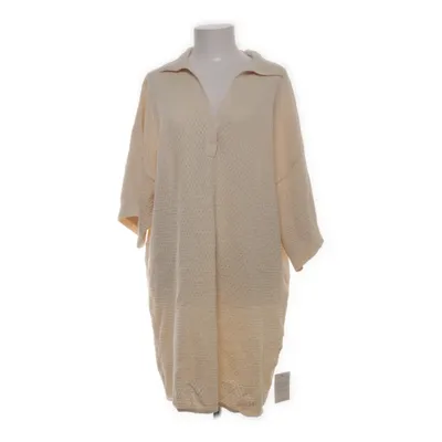 Pikétröja (Beige) från Pretty Lavish Polyester, Viskos