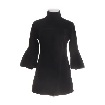 Klänning (Kurzes Wollkleid mit Stehkragen, Trompetenärmeln und architektonischer Silhouette) från Sportmax Ull