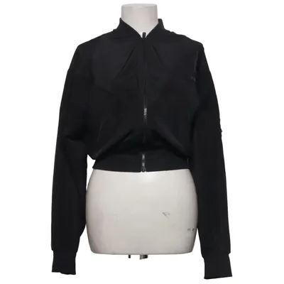 Bomber jacket (Black) from Alo Yoga